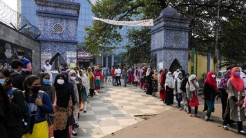 Hijab row: No interim relief for students, Karnataka High Court refers case to larger bench