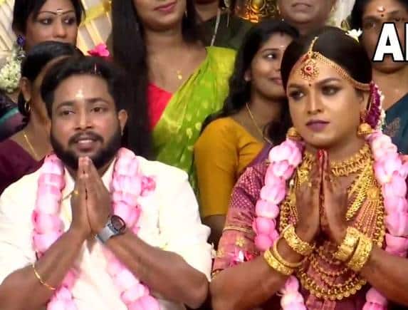 Kerala Transgender Couple Get Married On Valentines Day See Photos