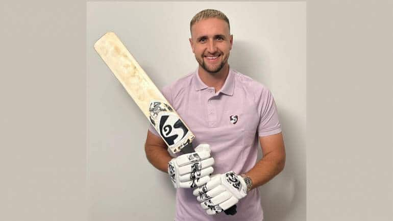 TATA IPL Auction 2022: Punjab Kings gets England batter Liam ...