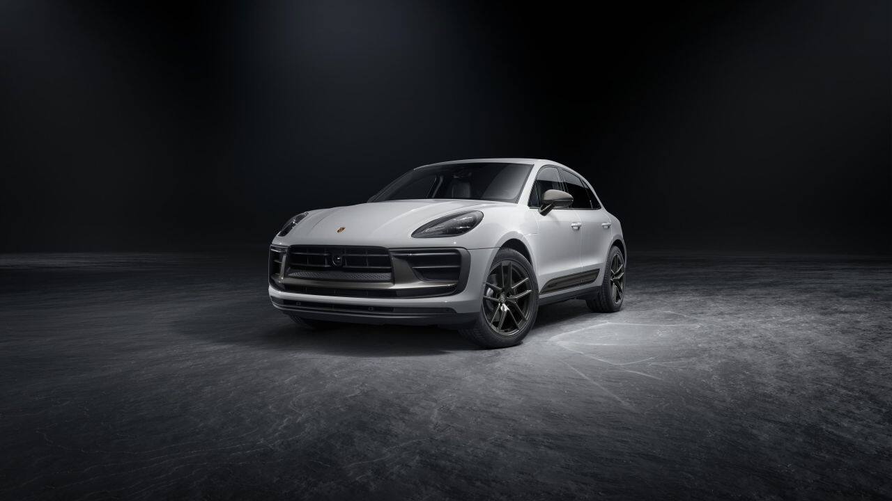 In Pics: Porsche unveils the driver-focused Macan T In Pics: Porsche unveils the driver-focused Macan T