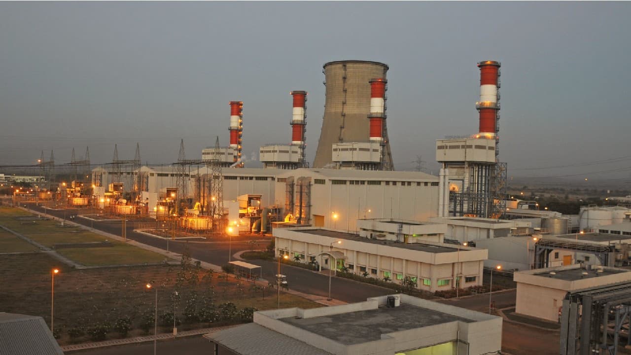 Torrent Power | CMP: Rs 471 | The scrip gained over 3 percent after the company completed acquisition of 50 MW solar power plant from SkyPower Group, in Telangana. Enterprise value for this acquisition is Rs 416 crore. Long-term power purchase agreement (PPA) for the project is with Northern Power Distribution Company of Telangana (NPDCTL) for a period of 25 years at a fixed tariff of approximately Rs 5.35 per kWh, with remaining useful life of approximately 20 years.