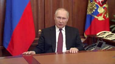 Putin may be on the defensive, but that's no reason for NATO to go easy Putin may be on the defensive, but that's no reason for NATO to go easy