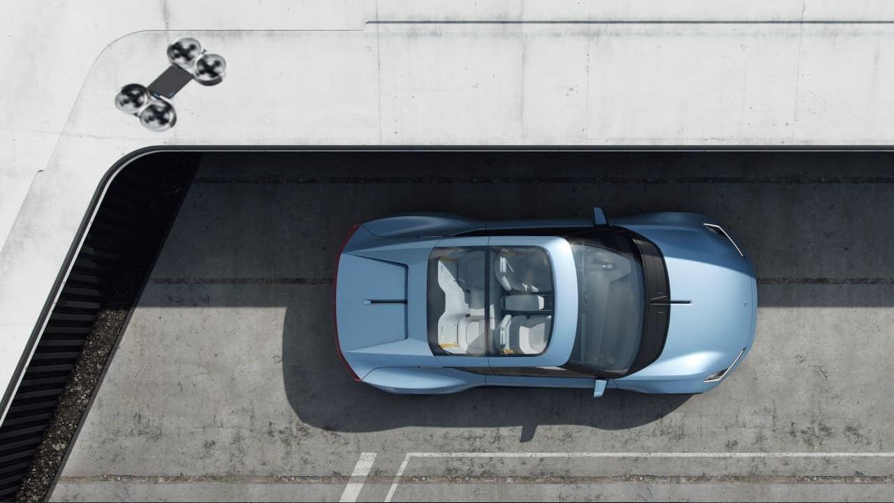 The drone on the O2 is similar, but is completely autonomous because unlike Speed, we cannot fly a drone and drive a car at the same time. The O2’s cinematic drone is meant for filming when you’re driving. At the rear, the aerofoil creates a negative pressure area allowing the drone to take off. It will then follow the car at speeds of up to 90 km/h and film the entire time. (Image: Polestar)