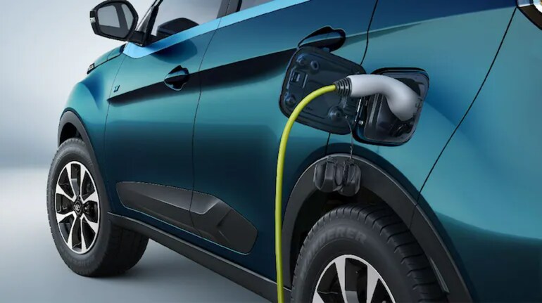 Charging infrastructure constraints hamper electric vehicle sales growth: Maruti Suzuki