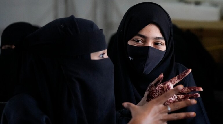 Hijab ban: All India Muslim Personal Law Board moves SC against Karnataka  HC judgement
