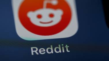 Reddit's holiday-quarter forecast shows AI ad strategy paying off