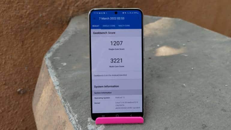 Samsung S22 series