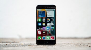 The upcoming iPhone SE model may compete with Google's Pixel 7a, another affordable spin-off from a premium series. (Image: Moneycontrol)