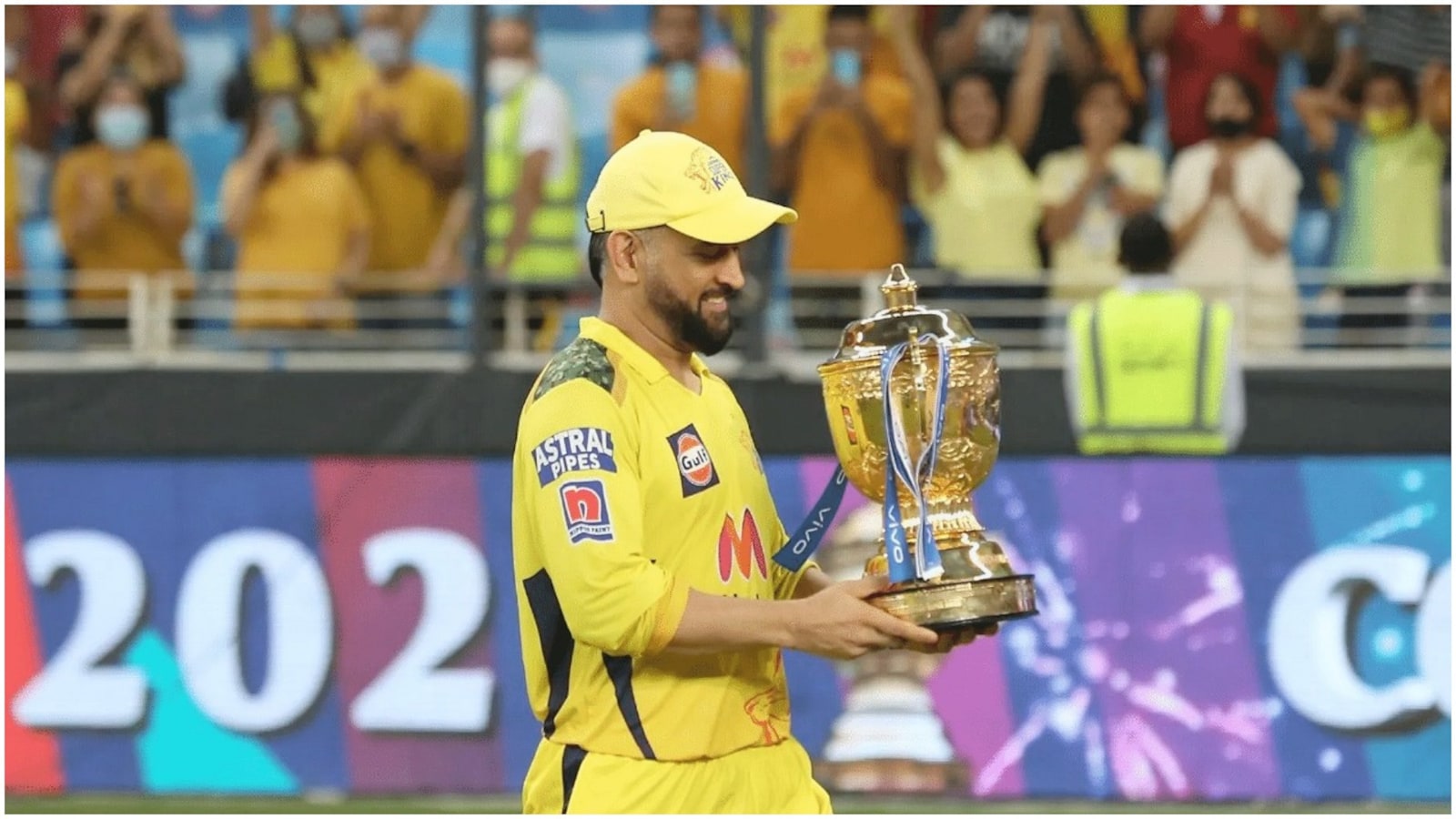 Watch: MS Dhoni's last moments as Chennai Super Kings captain with 4th IPL trophy Watch: MS Dhoni's last moments as Chennai Super Kings captain with 4th IPL trophy