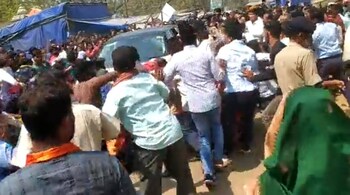 A screengrab of the incident (Image: Twitter/ Sumit Kumar Behera)