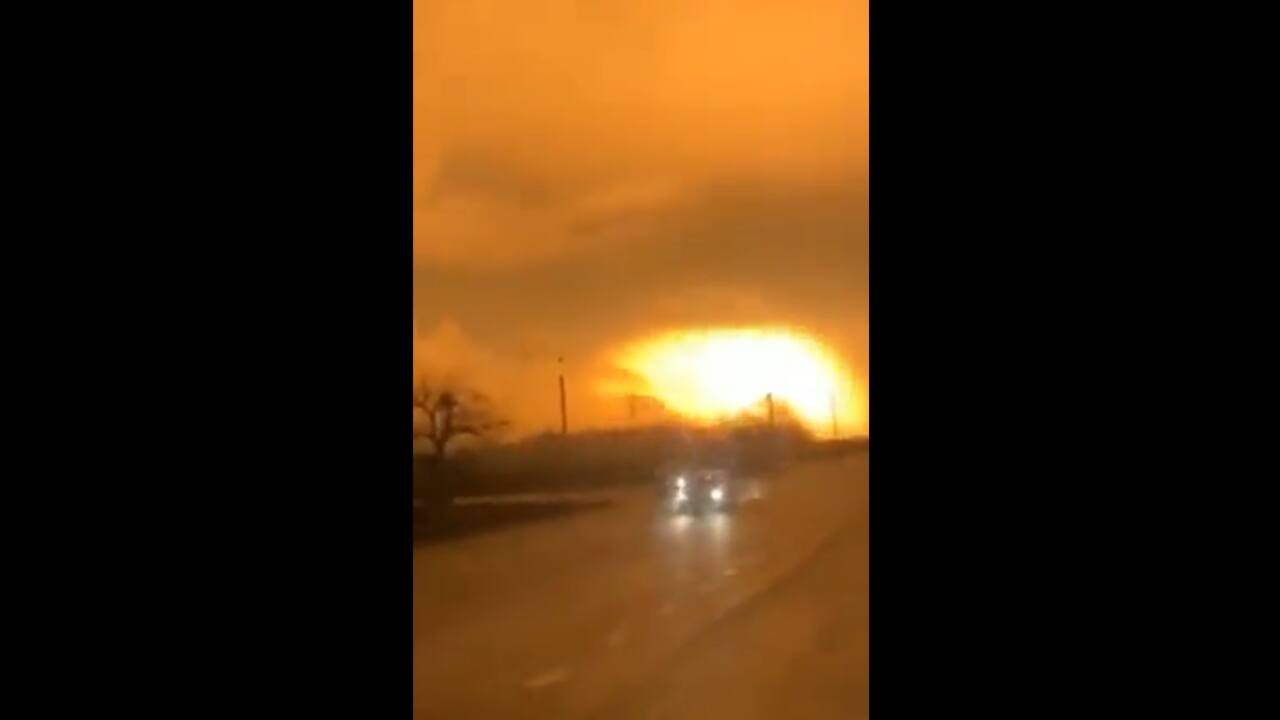 Russia using lethal thermobaric weapons to bomb cities, claims Ukraine. Videos of huge blasts viral