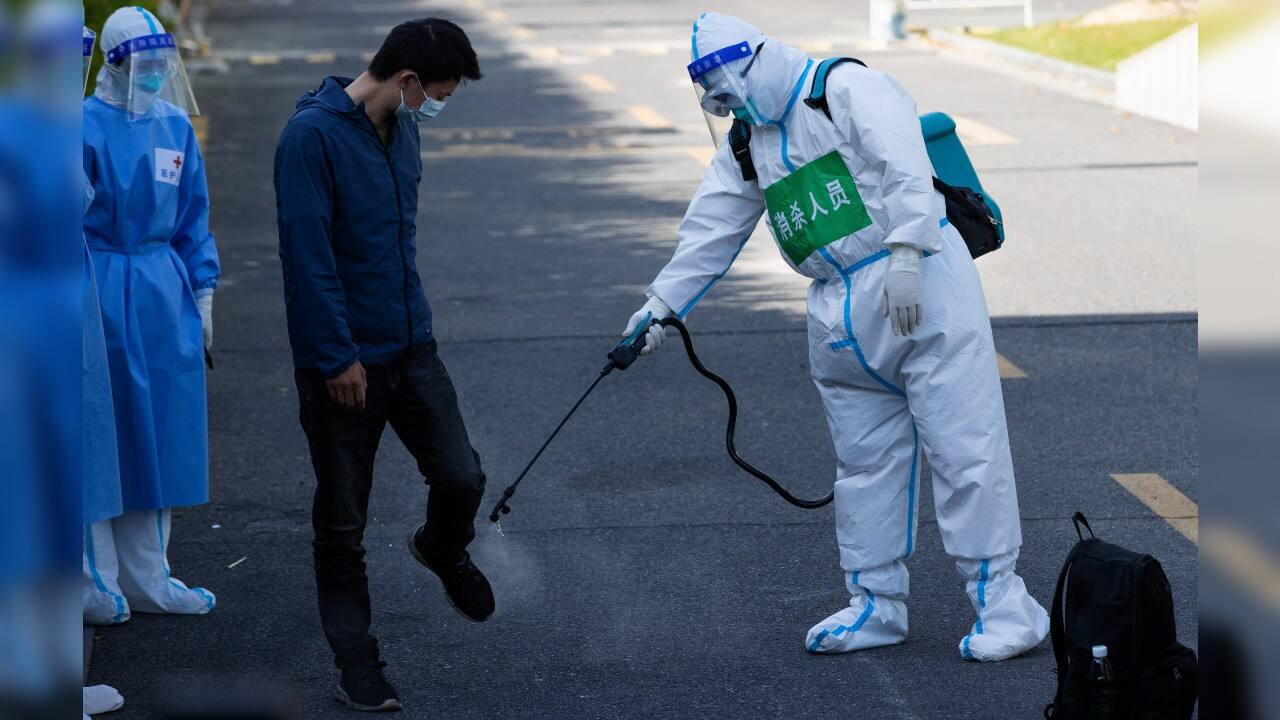 Such “prevention areas” have about 4.8 million people, The Paper reported, citing city officials. It said all but 500,000 of those were in less crowded suburbs. An additional 1.8 million people in “control areas” with no new cases in the past week are allowed out but can't leave their neighborhoods, the report said. (Image: AP)