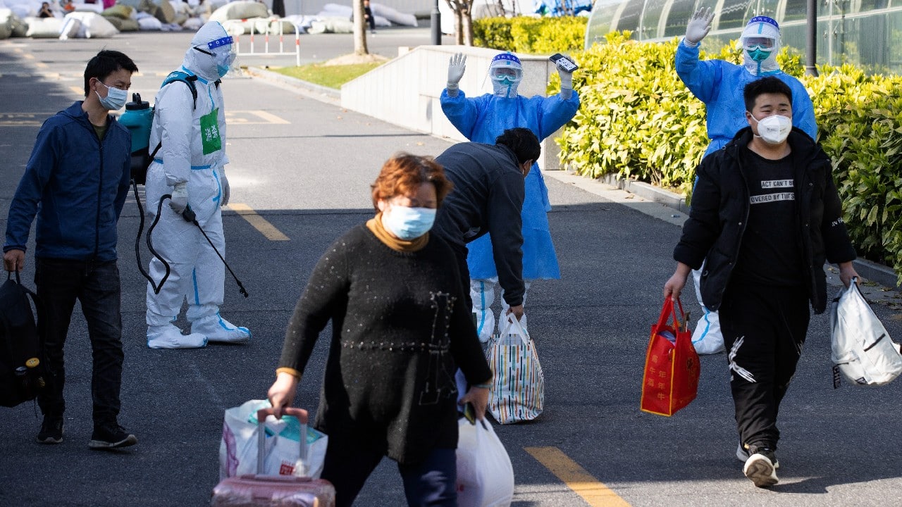 Shanghai has taken the brunt of the surge, with another 26,087 cases announced on April 11, only 914 of which showed symptoms. The city of 26 million is under a tight lockdown, with many residents confined to their homes for up to three weeks. (Image: AP)