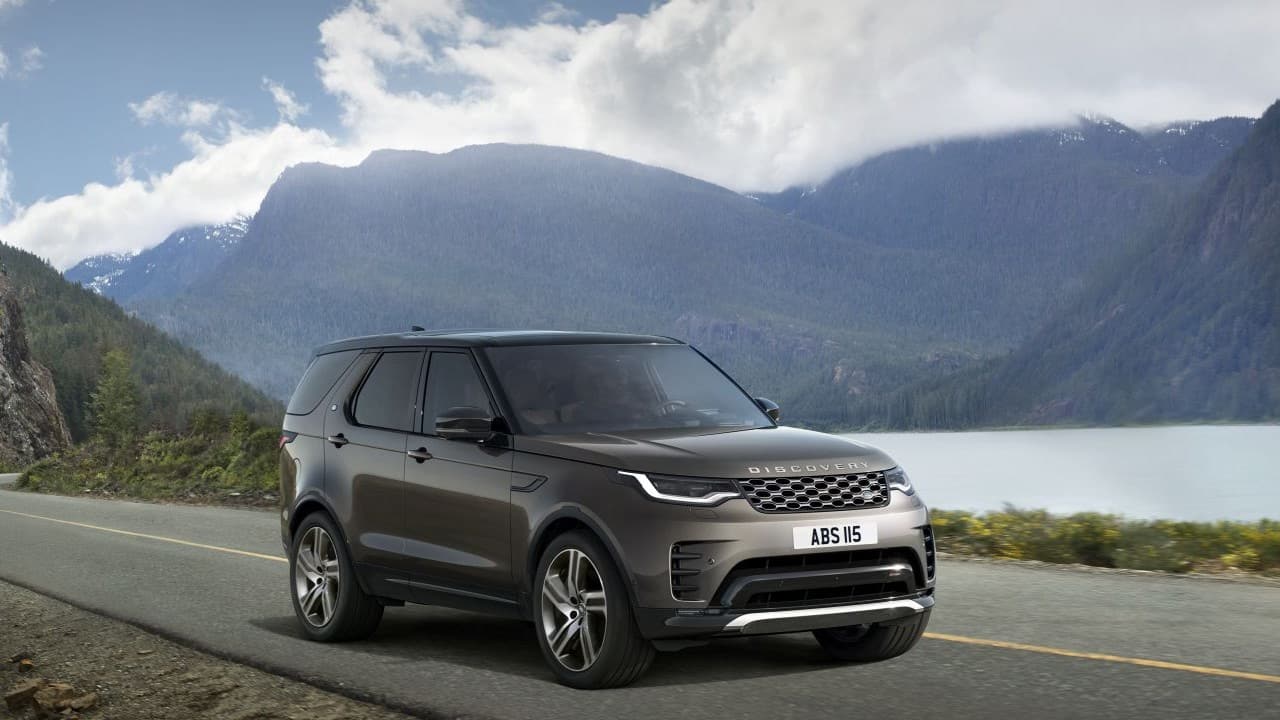 The Land Rover Discovery gets a new top-spec Metropolitan Edition