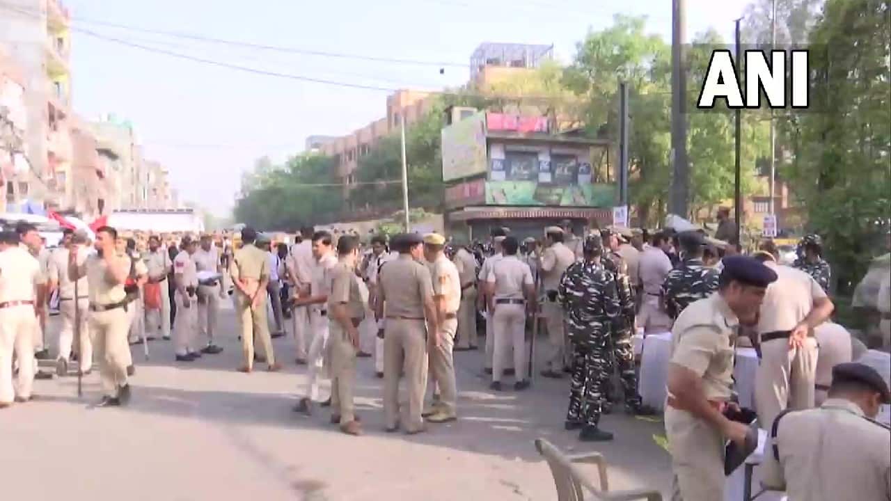 A large number of police and paramilitary personnel have been deployed in Jahangirpuri ahead of the anti-encroachment operation on April 20. NDMC Mayor Raja Iqbal Singh has termed this action as a routine campaign. (Image: ANI)