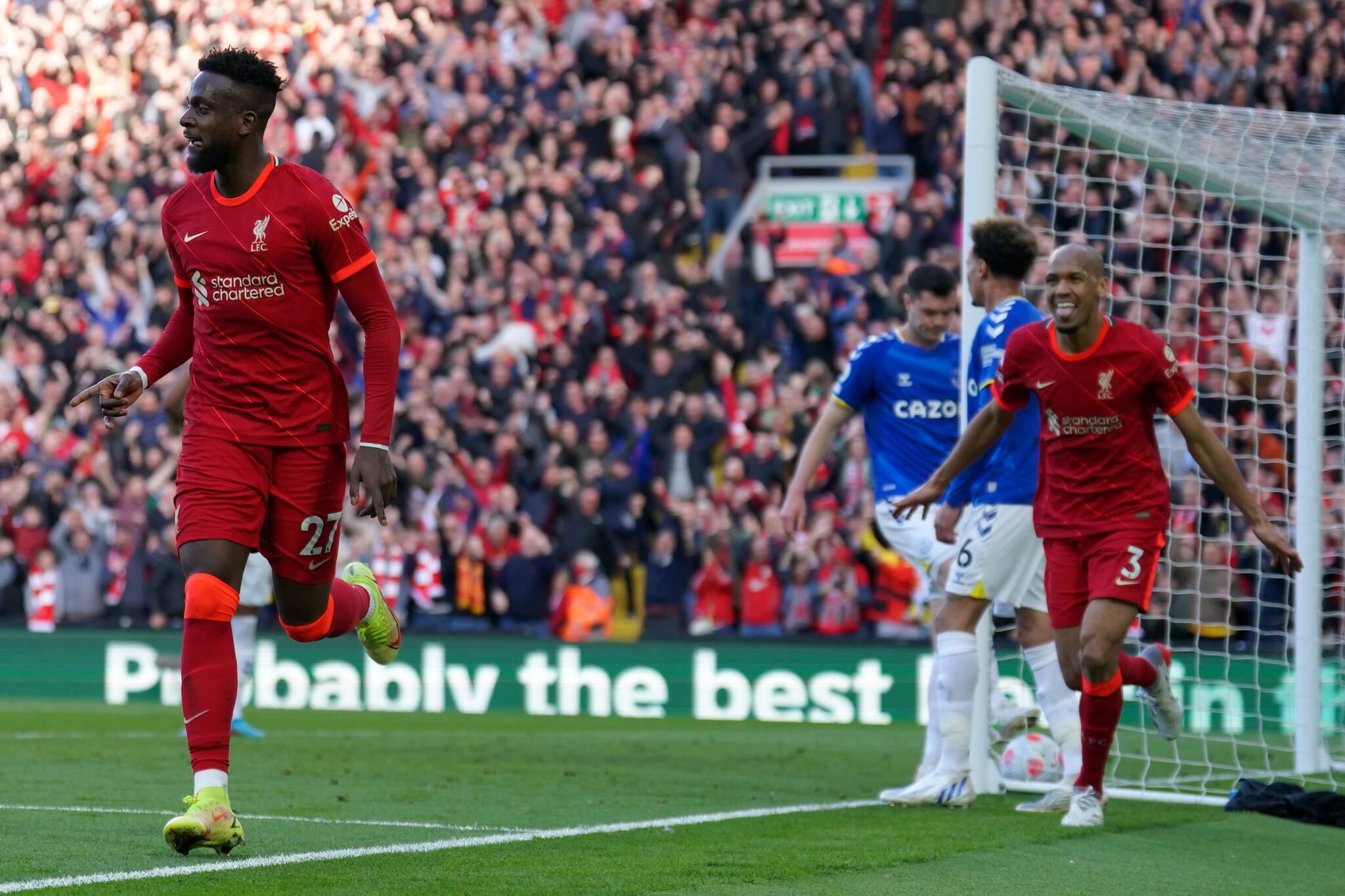 Liverpool close gap on City with 2-0 win over Everton