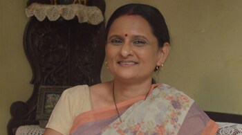 Geetanjali Kulkarni in 'Gullak S3', streaming on SonyLIV.