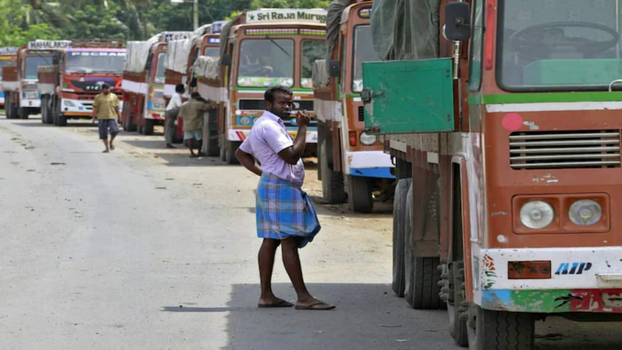Chennai traffic: Police enforce ban on heavy vehicles from 6am-1pm in Tambaram