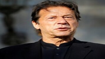 Imran Khan's PTI party to be invited by President Alvi to form govt claims Gohar Khan