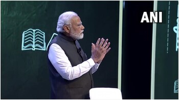 Pariksha Pe Charcha 2022: Prime Minister Narendra Modi addressed students at Delhi's Talkatora Stadium. (Image credit: @ANI/Twitter)