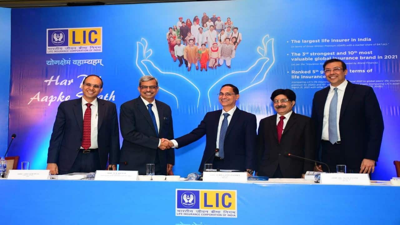 LIC IPO Press Meet Highlights: LIC IPO to be biggest in India ...
