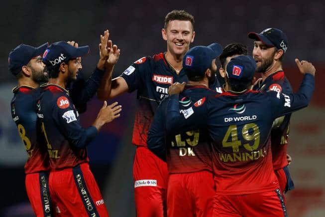 From Star Bowler To Disaster: Hazlewood'S Nightmarish T20I Performance - qd473cs