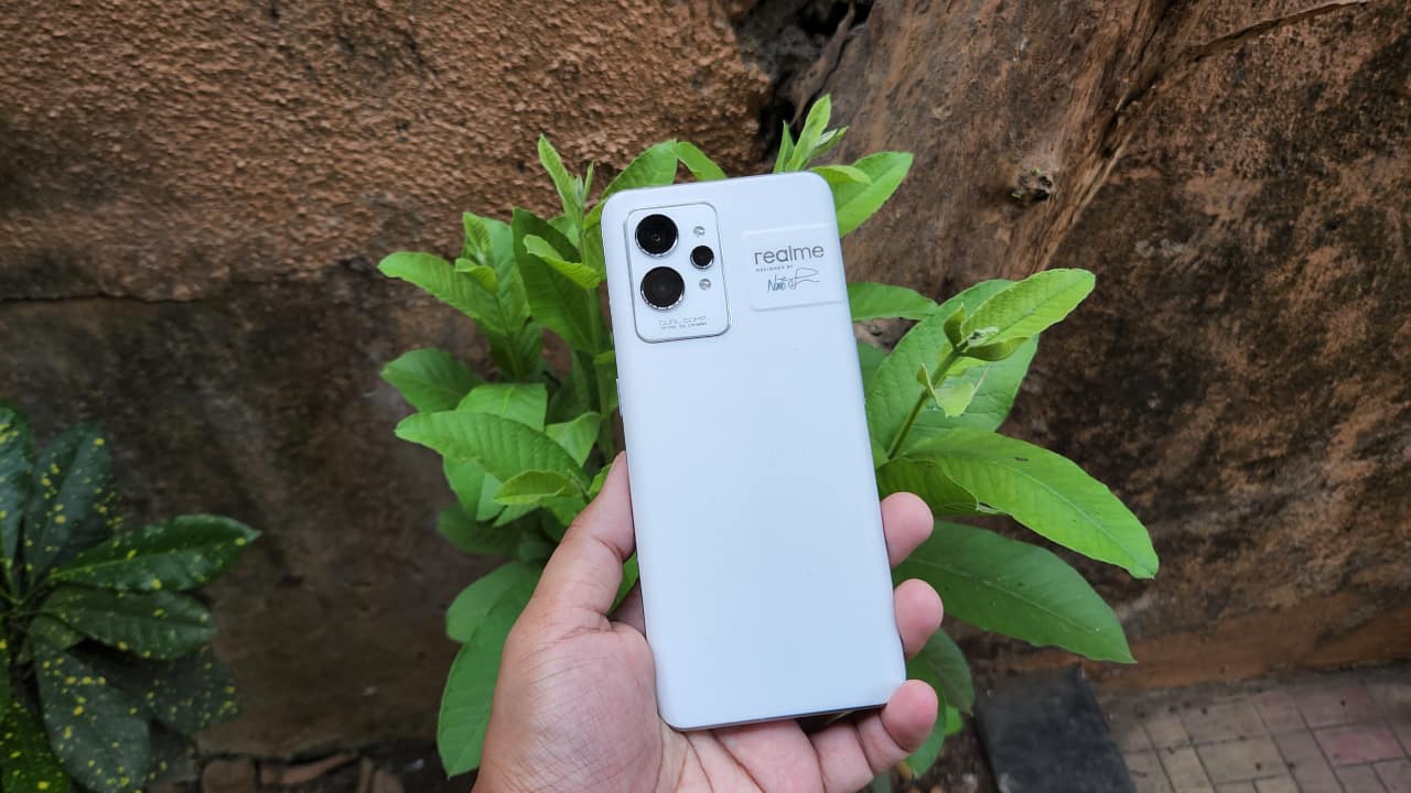 Realme GT 2 Pro quick review: The flagship phone for the masses?