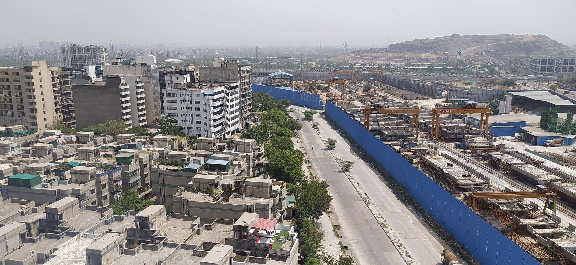 Moneycontrol Area Watch | Ghazipur landfill is a nightmare for Seemant Vihar, neighbourhood 