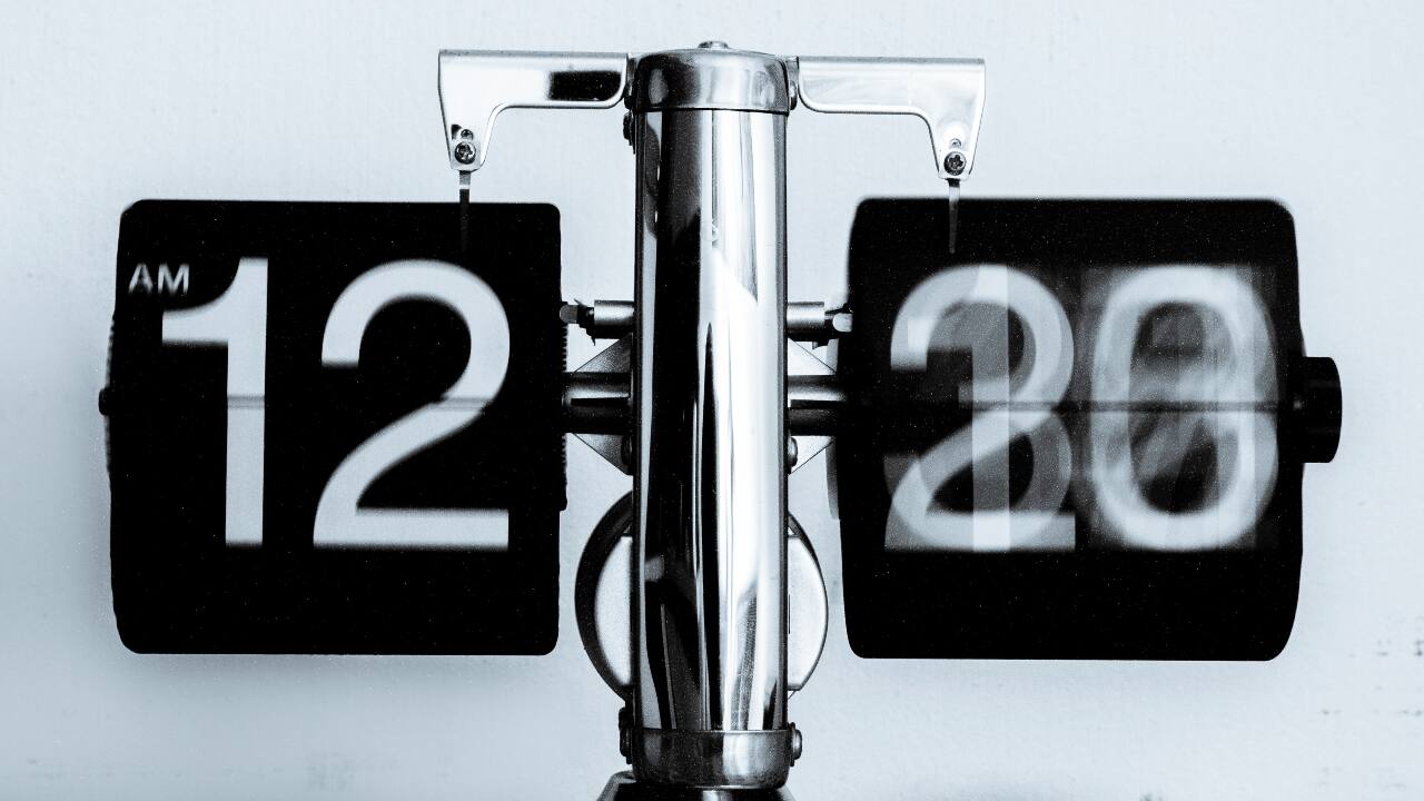 'The Candy House' and other novels that go back and forth in time