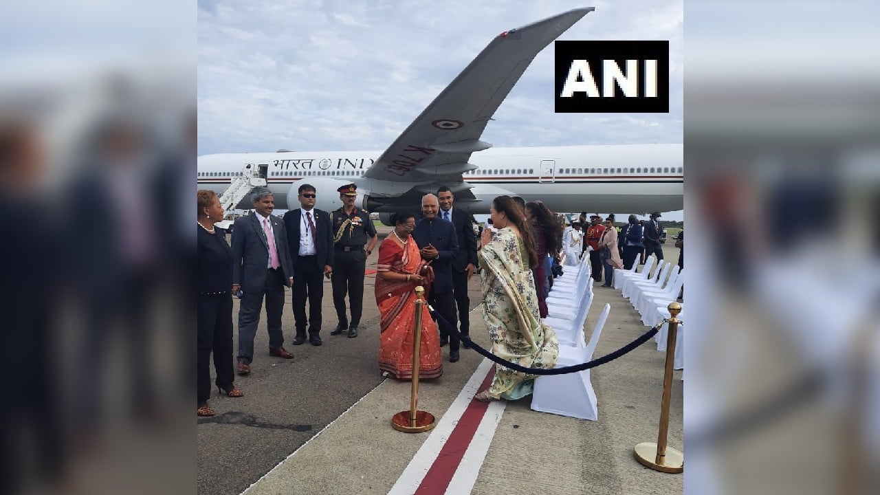 President Ram Nath Kovind’s four-day state visit to Jamaica commences on May 16. Kovind arrived at Norman Manley International Airport in Kingston where he received a rousing welcome from the Jamaicans and the Indian diaspora. (Image: Twitter @ANI)
