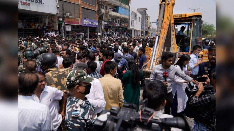 Protest Erupt Amid Shaheen Bagh Anti-encroachment Drive