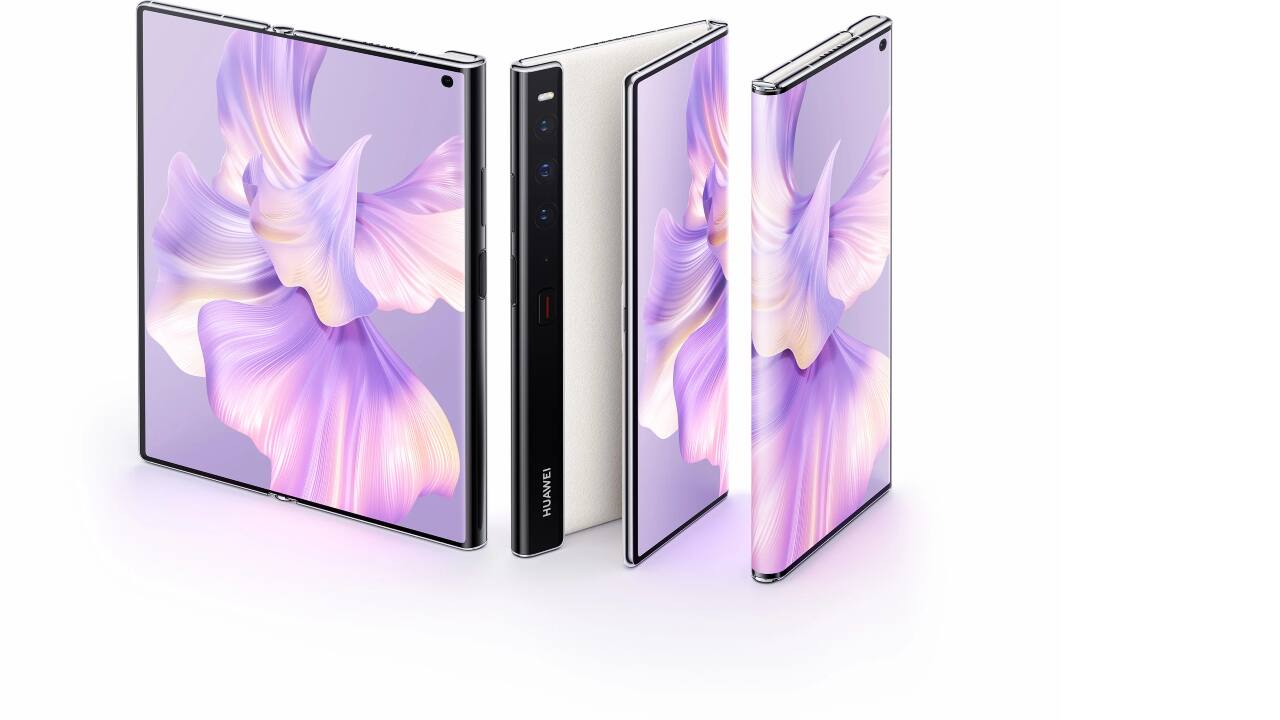 Huawei recently launched a new foldable smartphone in Europe. The Huawei Mate Xs 2 is an outward folding smartphone with some flagship specs and a 4G chipset. The Huawei Mate Xs 2 is powered by the Snapdragon 888 4G chipset paired with 8GB of RAM. The Huawei Mate Xs 2 sports a 7.8-inch OLED panel with a 2480 x 2200-pixel resolution when unfolded. The Mate Xs 2 folds outwards and hence the inner 7.8-inch display is folded into a 6.50-inch rectangular panel. For optics, the Mate Xs 2 gets a 50 MP True-Chroma primary camera sensor paired with a 13 MP ultrawide unit, and an 8 MP telephoto lens with optical image stabilisation. The Huawei Mate Xs 2 is priced at 1,999 euros (Rs 1,62,900) for the sole 8GB/512GB model.