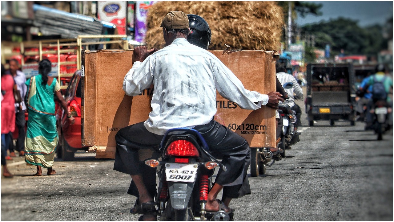 Helmets Made Compulsory For Pillion Riders In Mumbai Helmets Made Compulsory For Pillion Riders In Mumbai