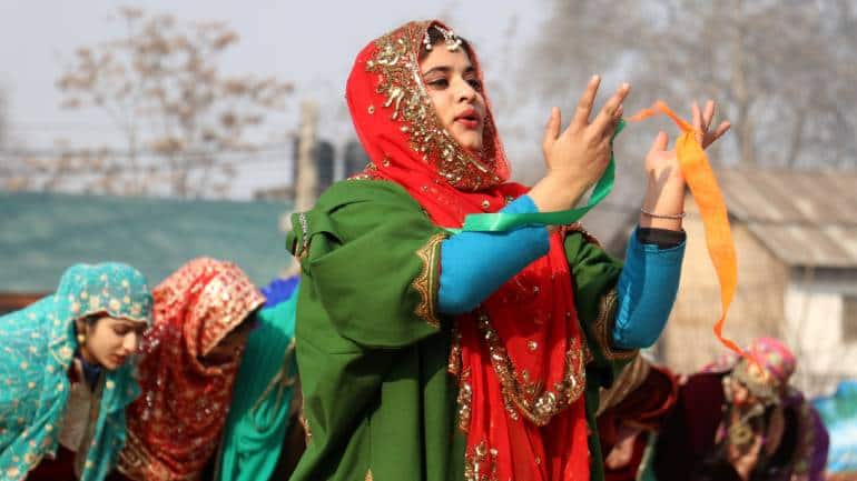 Kashmiri couture trends globally