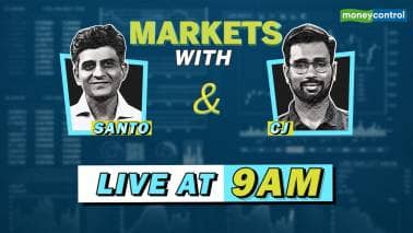 Markets Live with Santo & CJ | How to ride this EV play and is ICICI Bank a no-brainer buy? SBI Cards, ICICI Bank and M&M in focus