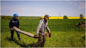 Ukraine's farmers risk death in bomb-strewn fields amid Russian ...