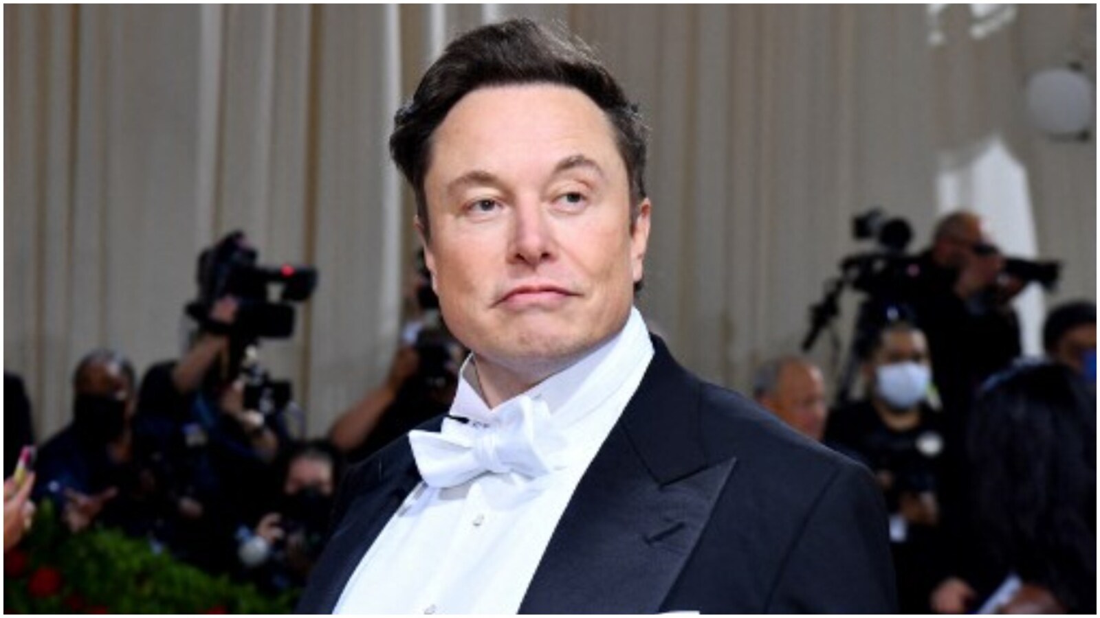Elon Musk loses world's richest man title to Louis Vuitton owner