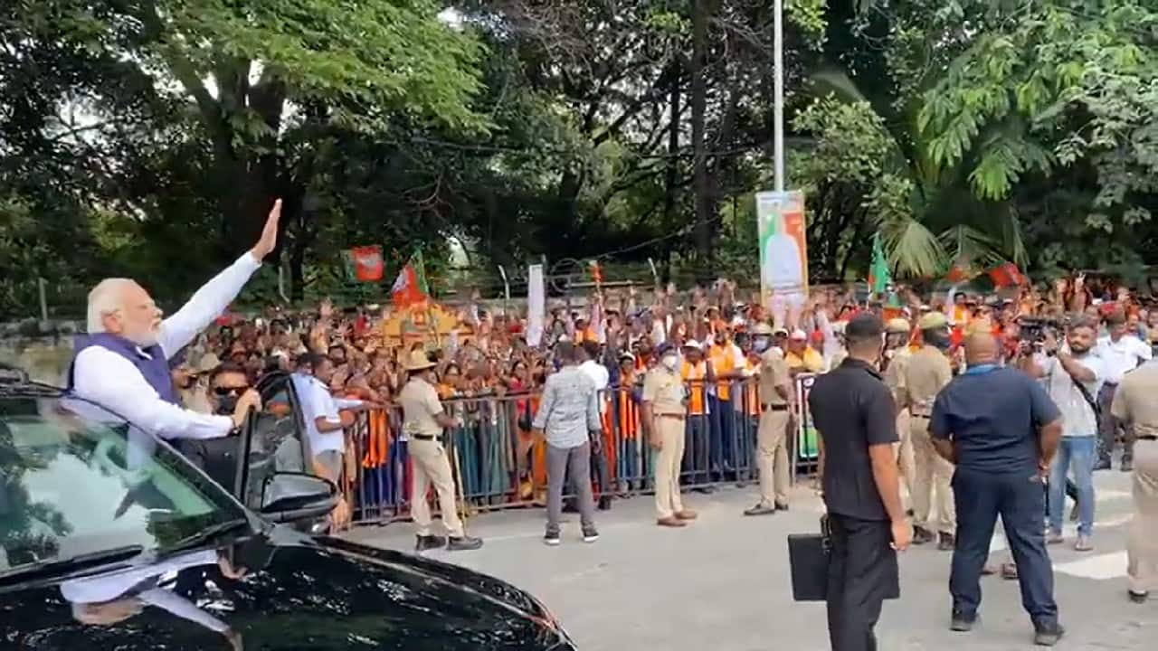 He was welcomed by BJP workers and supporters on his arrival in Bengaluru. (Video grab: Twitter @ANI)