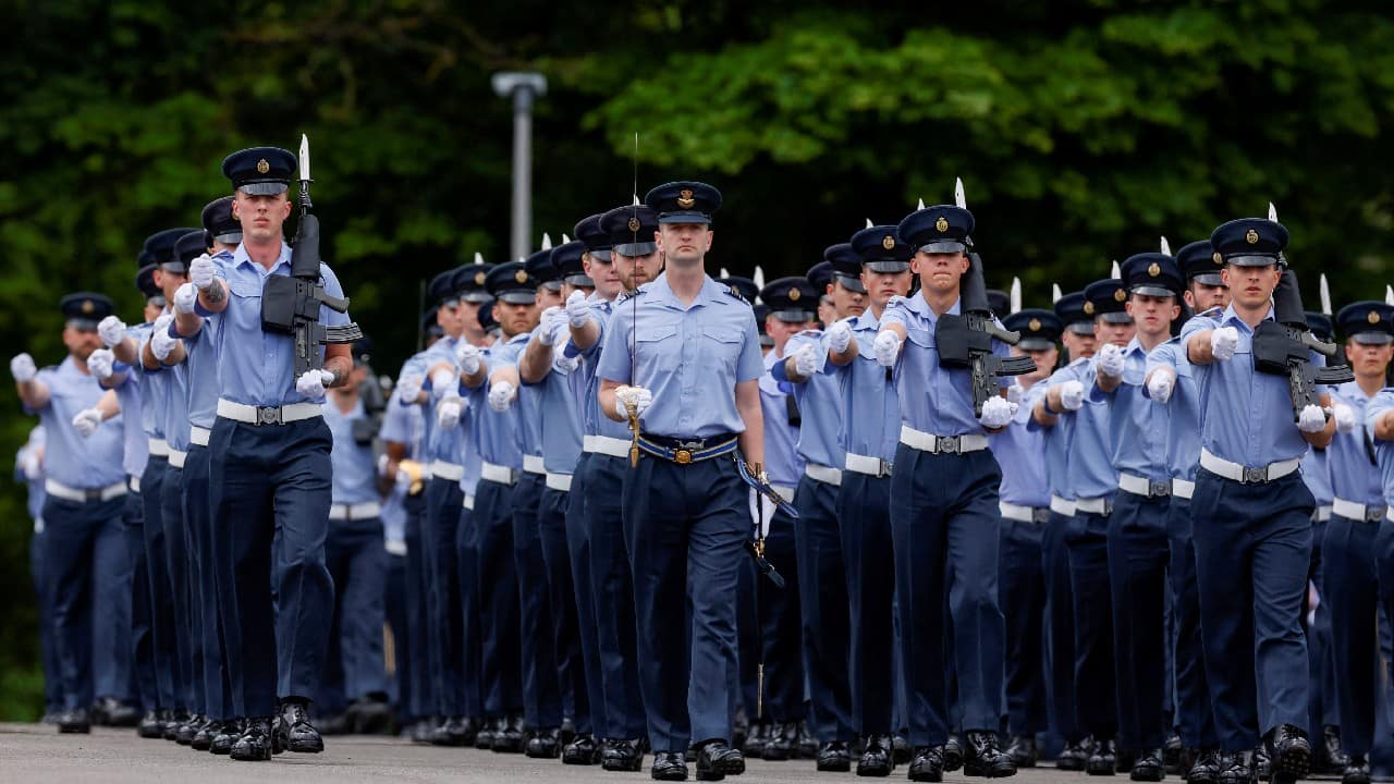 Members of the Royal Air Force (RAF) participate in the final preparations ahead of the Queen's Platinum Jubilee pageant in Buckinghamshire, Britain June 1. (Image: Reuters)