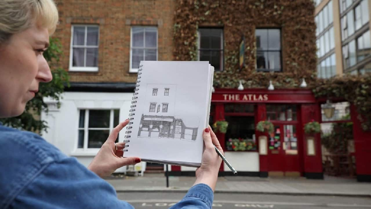 this-artist-wants-to-sketch-every-london-pub