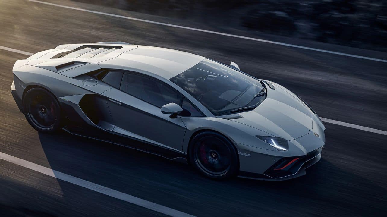 In Pics | Lamborghini Aventador Ultimae marks the end of the line for  Lambo's naturally aspirated V12