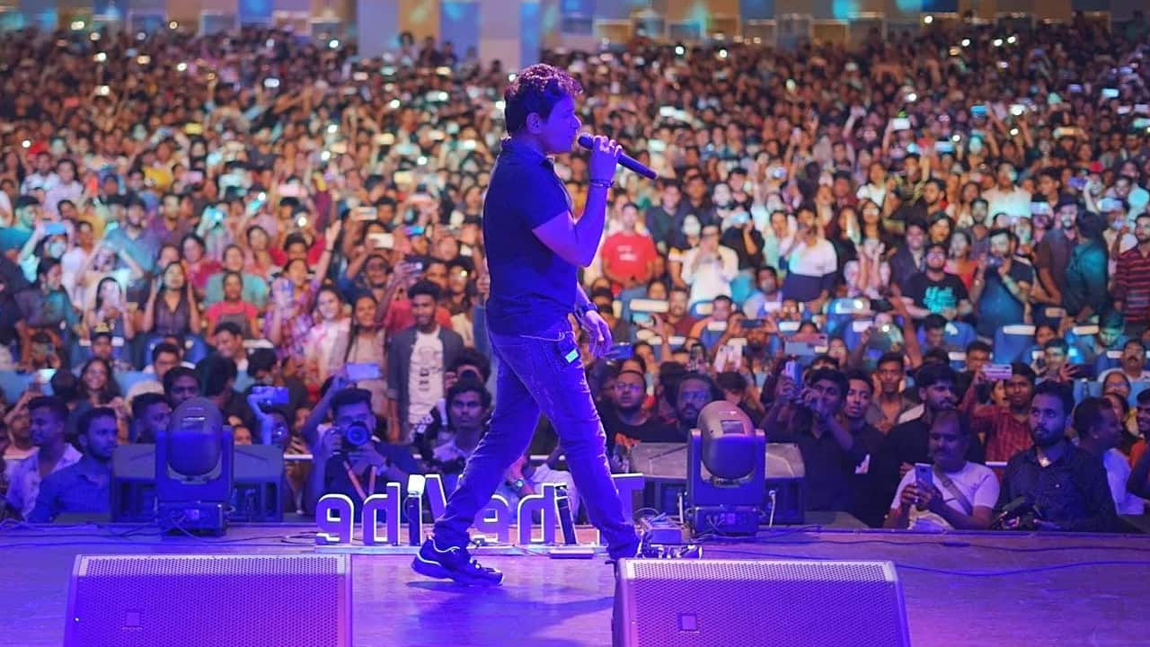 KK's last Instagram post showed glimpses from the Kolkata concert. The singer reportedly complained of uneasiness upon reaching his hotel room after the performance and was rushed to the hospital, where he was declared brought dead. (Image credit: kk_live_now/Instagram)
