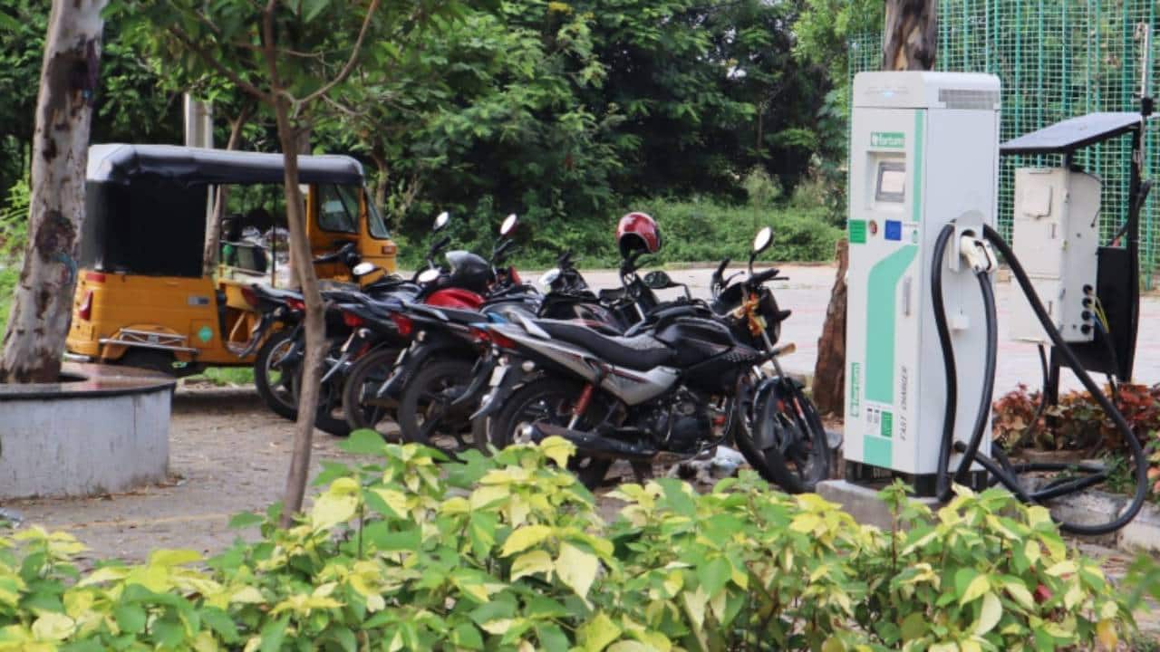 BIS approves India’s first-ever indigenous charging standard developed for light EVs BIS approves India’s first-ever indigenous charging standard developed for light EVs
