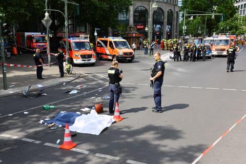 Car Drives Into A Crowd In Berlin Shopping Street, One Dead