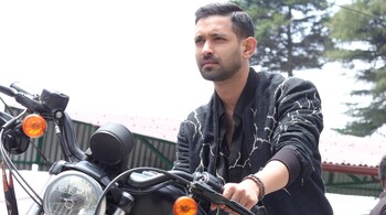 Vikrant Massey plays forensic genius Johnny Khanna in the film.
