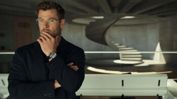 Chris Hemsworth, also the co-producer of 'Spiderhead', plays the lead role of sociopath Steve Abnesti.