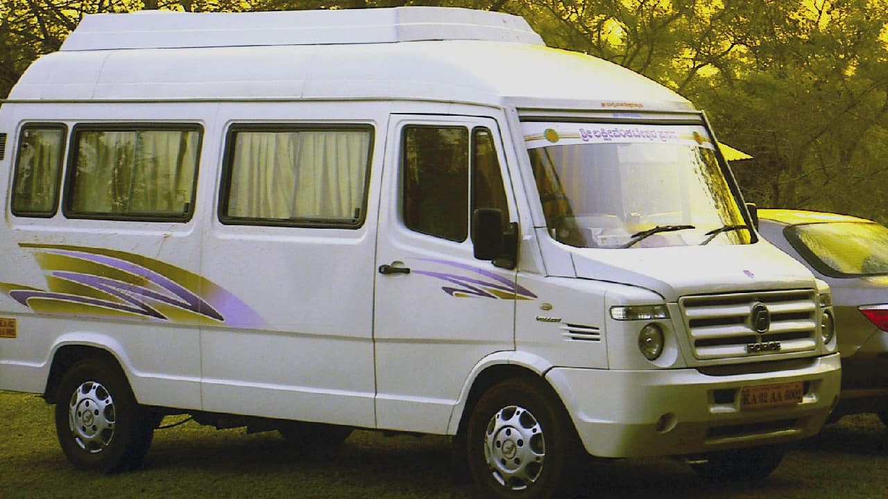 Force Motors share price rises on posting robust Q2 earnings