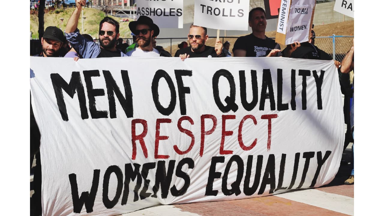 Storyboard18 | Repeat offender? ASCI pulls up offensive Layer’r Shot deo ad