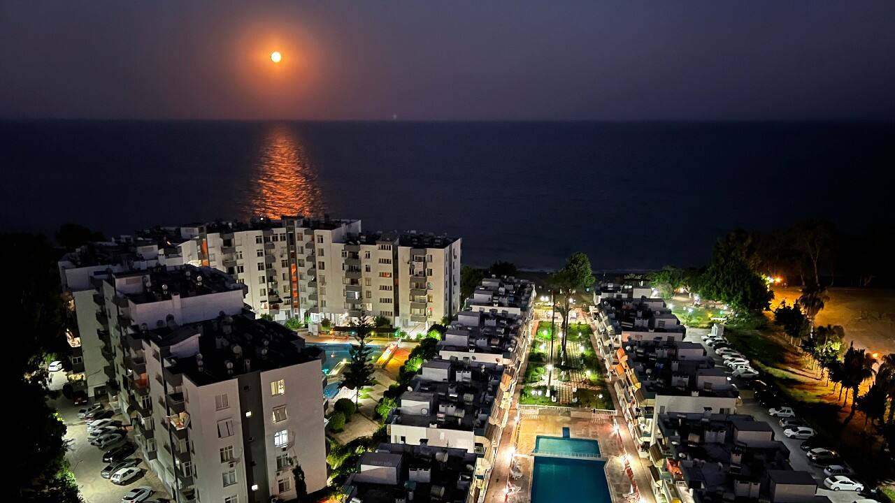 Biggest supermoon of 2022 lights up night skies around world