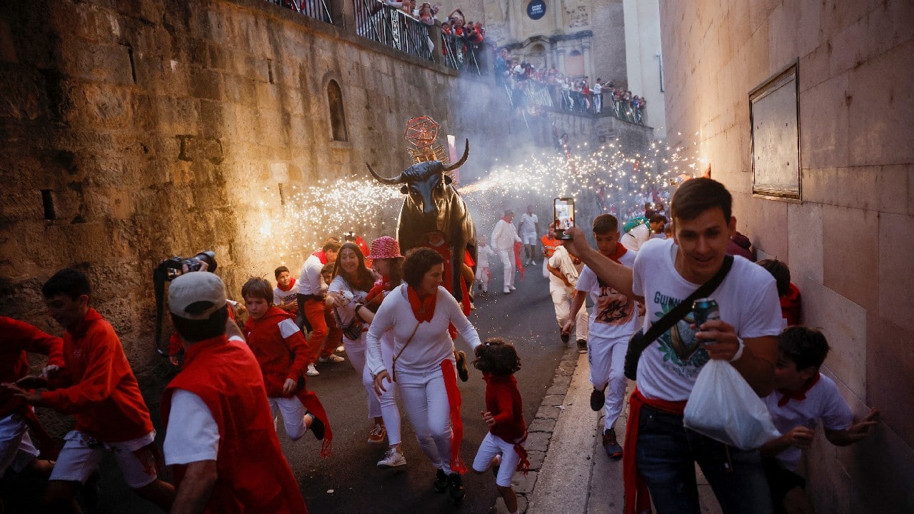 Several injured in Pamplona bull runs on annual festival's fourth day amid  ongoing protests against 'terrifying mob', World News